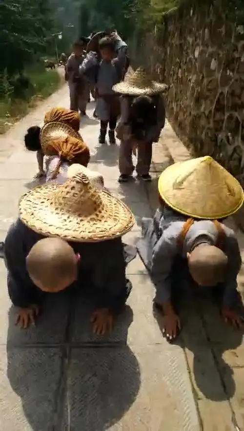 朝拜五台山佛母洞