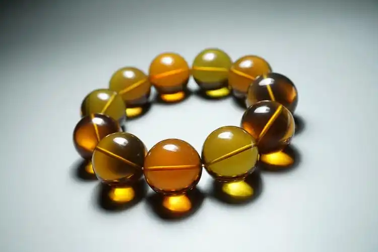 缅甸琥珀 收藏级茶珀男士手串 - 文章