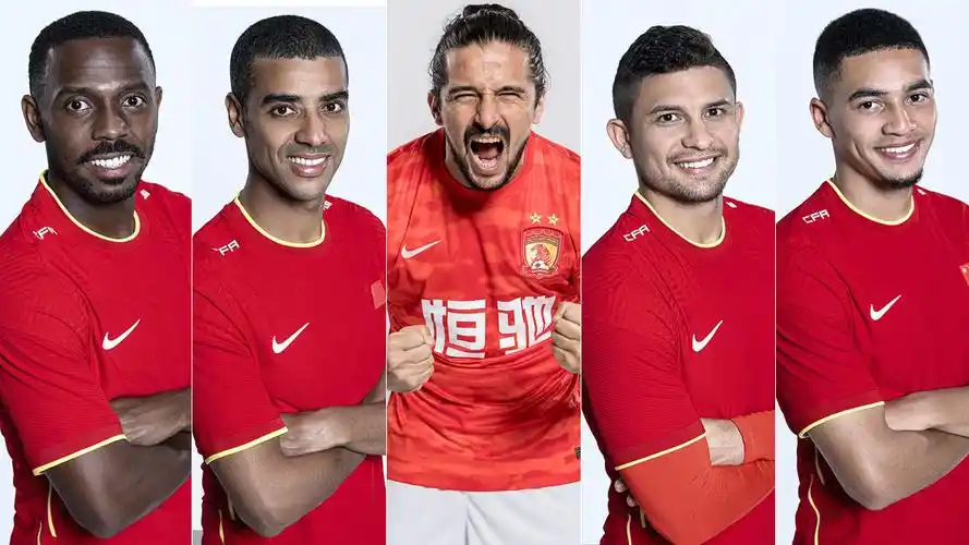 国足归化军团最强合体绝唱也要唱的响亮