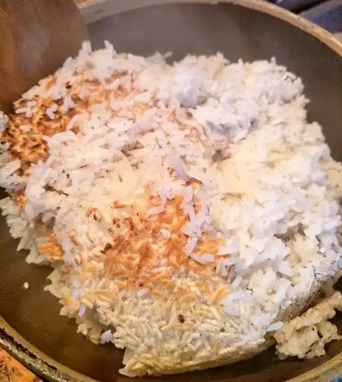 在这里的柴火锅巴饭才是一绝哟!