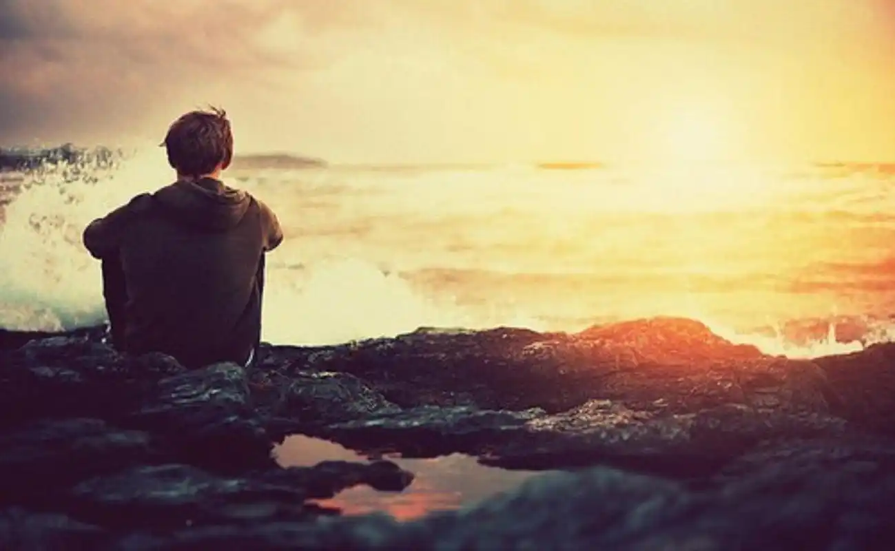 能表现出孤独的唯美图片有哪些