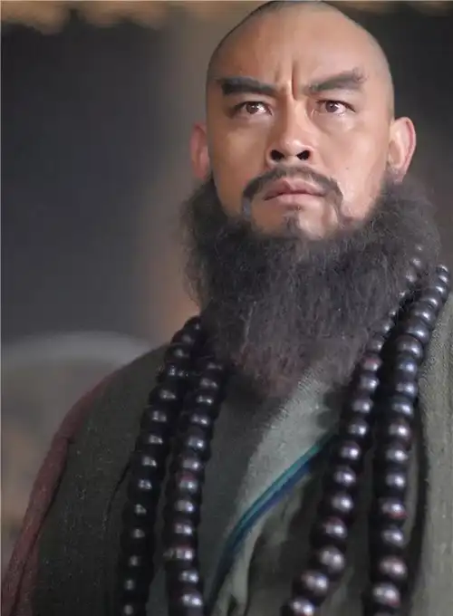 曾是国家运动员,进入娱乐圈凭"阳刚气"爆火,成名后娶美艳娇妻_晋松