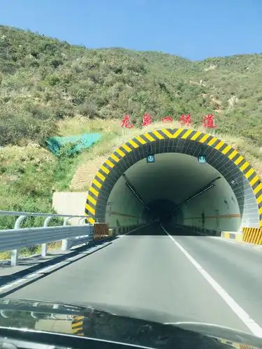 龙泉口隧道.