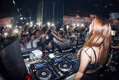 学dj打碟期间能去酒吧兼职吗