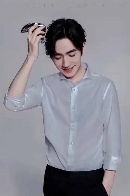 朱一龙 图源水印 - 堆糖,美图壁纸兴趣社区