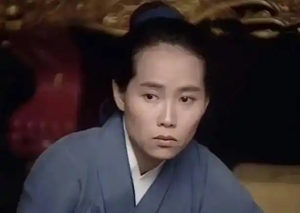 叶童_角色_自然