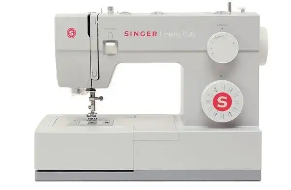 美国胜家缝纫机 4423型 多功能缝纫机 吃厚专家 全新上市 送厚礼