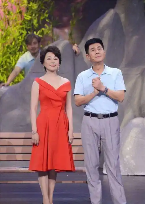 原创80年代鲜肉变戏骨李云龙颜值第一考进北电张铁林神似柏原崇