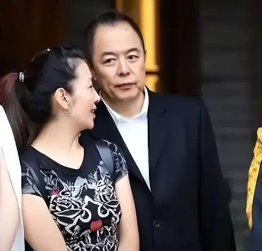 假借拍戏之名,实则伸"咸爪子","假戏真做"的内娱真挺离谱