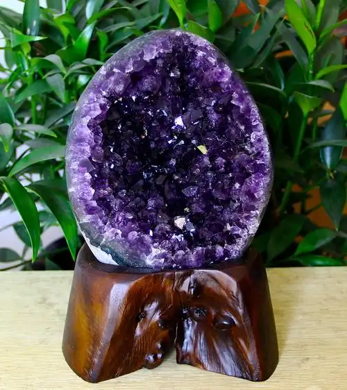 晶贵人正品 天然紫晶洞块 天然水晶洞片 紫水晶族 原石原矿 摆件