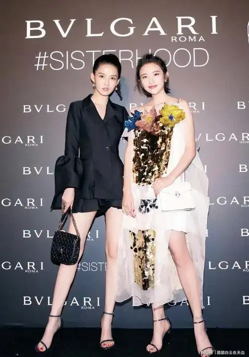 李沁和唐艺昕娱乐圈好闺蜜