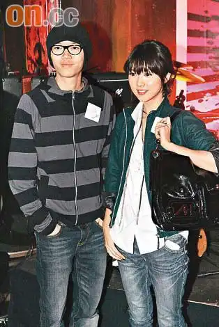 薛凯琪方大同共度情人节 房祖名没份(图)