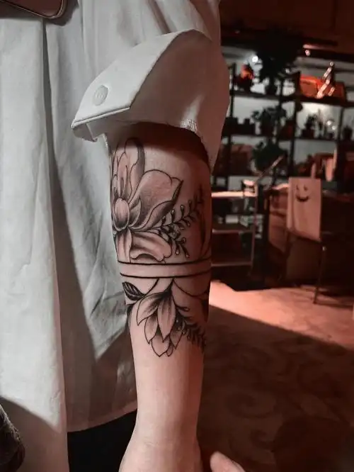 素花纹身臂环纹身素花设计素花臂环纹身