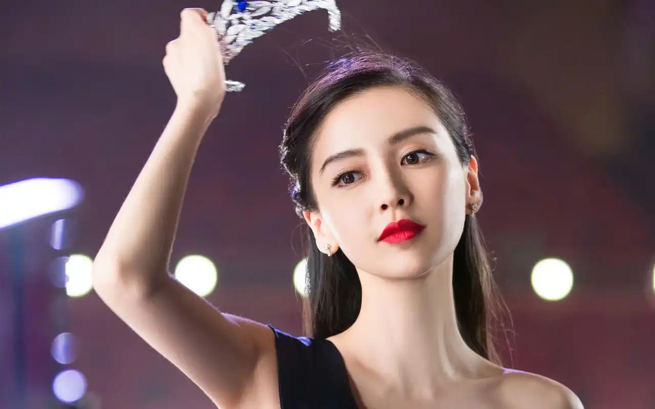 angelababy性感露肩礼服写真高清图片壁纸