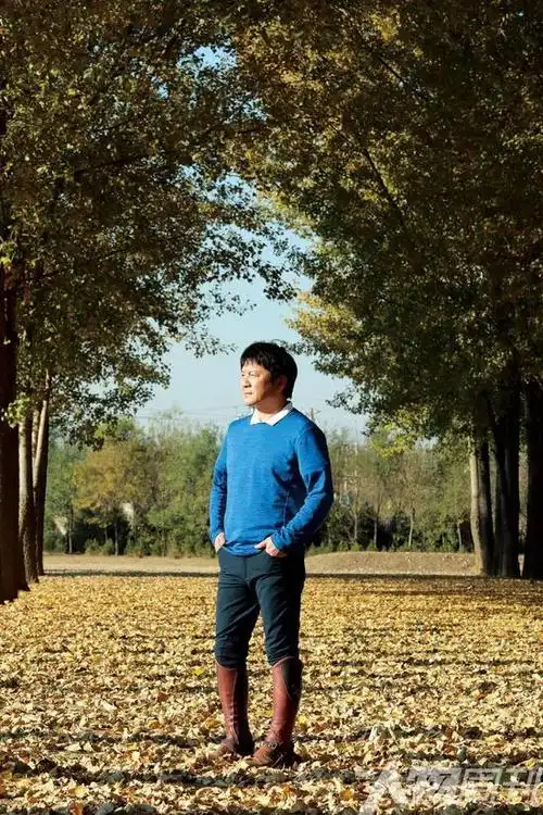 栾树从音乐跨界马术圈的故事