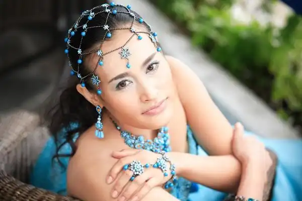 2019中国好声音今晚播出首期卑南族女歌手让四位导师动容