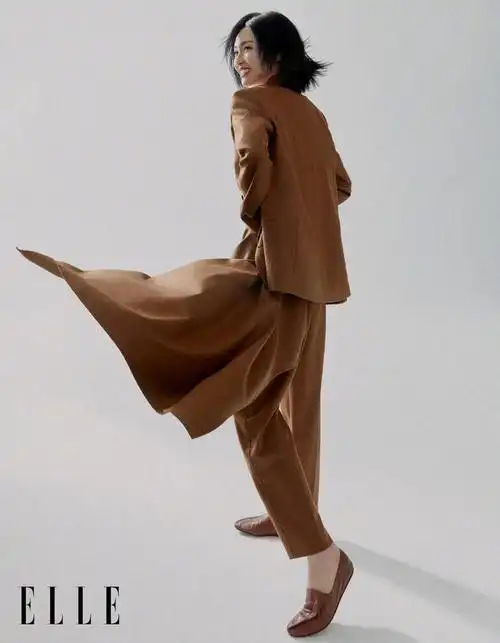 唐嫣elle5月刊封面人物我们的汪小姐再次限时上线