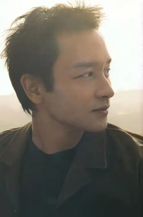 张国荣高清修复图片又来了