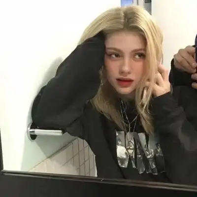 欧美小众风格女头/ 我把玫瑰花_女生头像_我要个性网