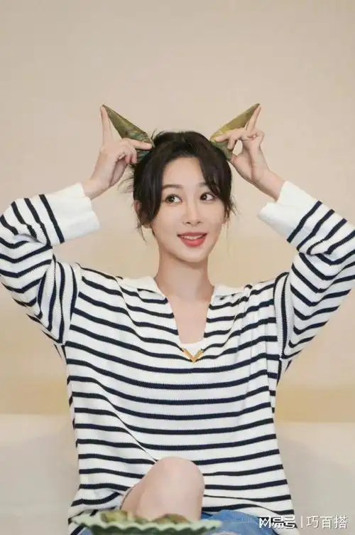 杨紫可一点不像30岁的人!