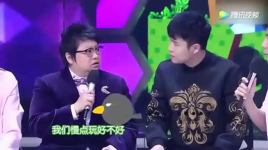 01:24李沁平平无奇答题小天才,连这都能答对,黄景瑜躺赢综艺梗一姐02