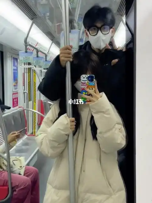 情侣装  #羽绒服  #冬季棉服  #最萌身高差  #160和190  #小情碌哪