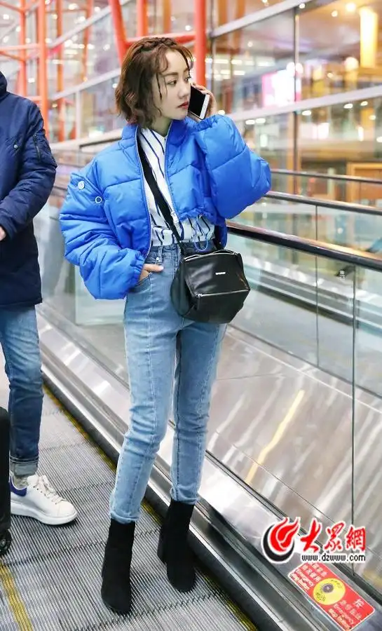 杨蓉高腰牛仔裤显长腿