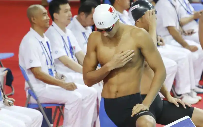 新国民老公宁泽涛裸身电脑桌面壁纸宁泽涛帅哥型男肌肉裸身游泳健将