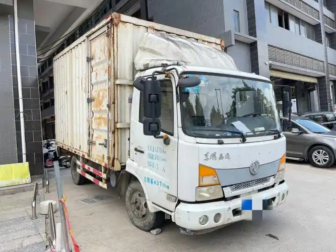 出售2016年国4东风单排厢式货车.柴油