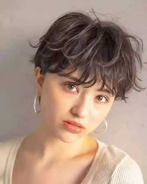 头发少的人适合什么发型(适合发量少细软的短发)