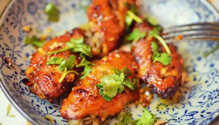 鸡翅这么吃,秒杀肯德基的奥尔良烤翅!更放心更好吃_蒜末_烤箱_烧烤