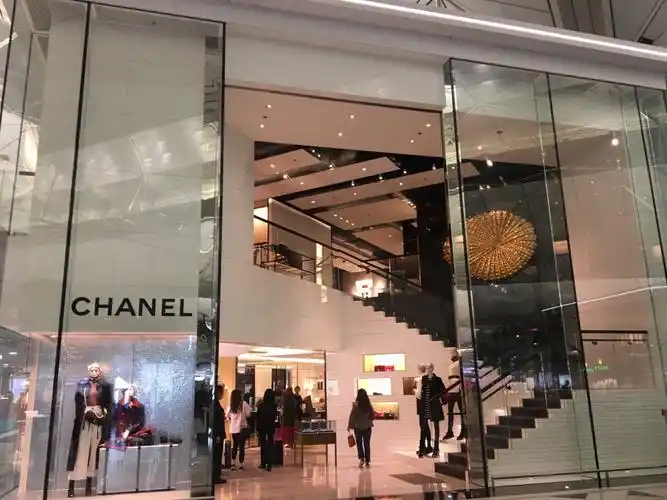 8香奈儿(机场店)4.