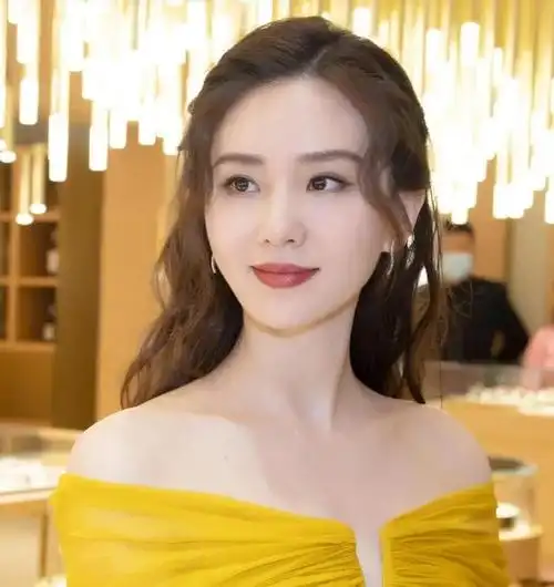 刘诗诗生日这天明星导演送祝福黄渤的好人论又应验了