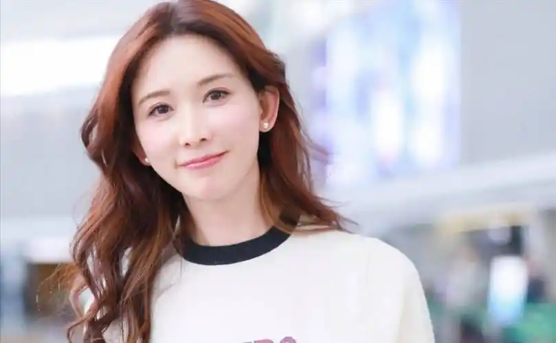 林志玲现身纽约餐厅引关注!