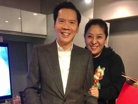 向华强最不敢惹的三个人(向华强的两个儿子)(1)