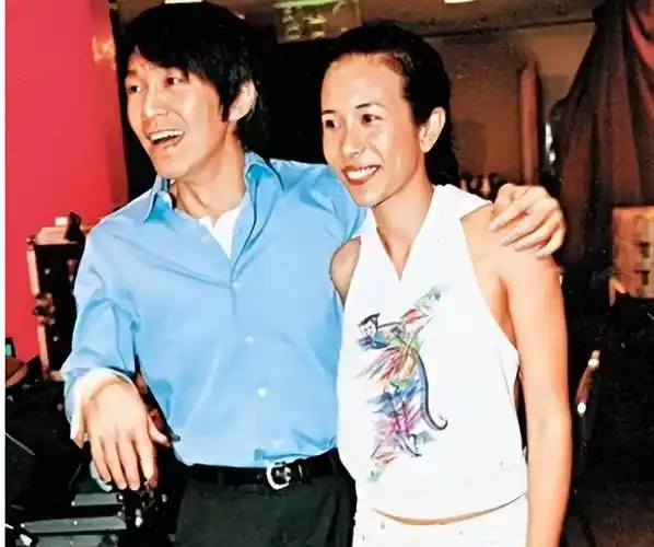 周星驰公司现状:传林允解约,徐娇回归难挑大梁,新人还没选出来