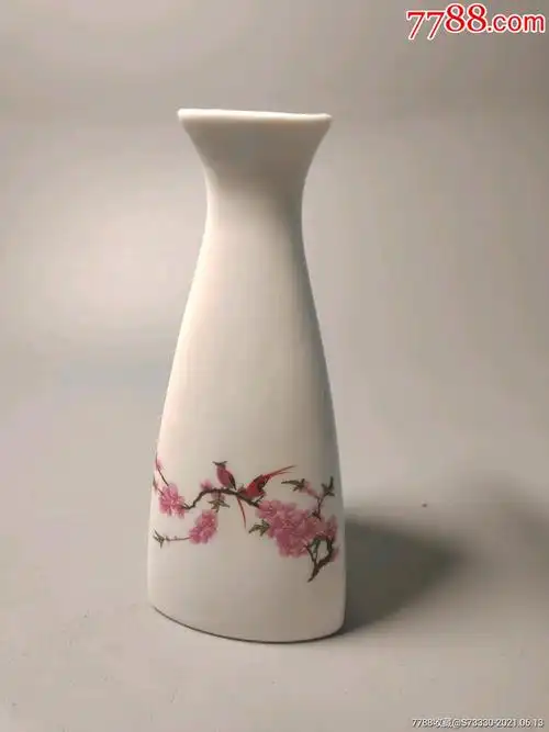 现代喜上眉梢小酒瓶一只