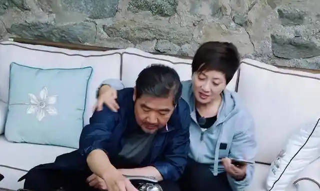 原创罗秀春前夫是张国立离婚34年未再婚儿子是我心中最大的痛