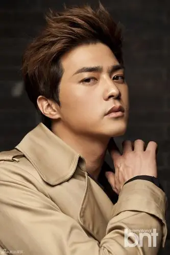 金智勋画报4月bnt媒体图美式经典vs美式休闲新浪高清