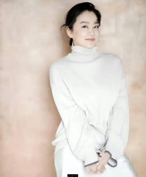 68岁林青霞减肥了!