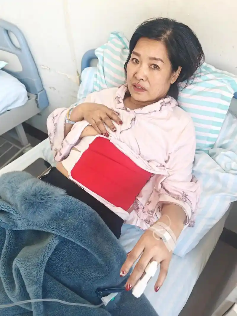 这就是所谓的青海大网红《青海娟子》以及她后面的组织,对我妈实 - 抖