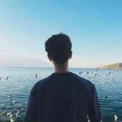 男人头像成熟稳重图片男人背影头像2022已更新今日图集