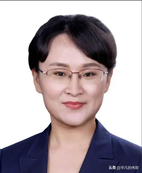 为何出道即巅峰盘点80后正厅级领导干部升职快过四川女市长