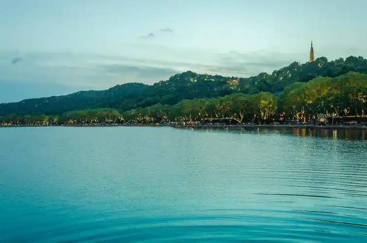 西湖-孤山-白堤