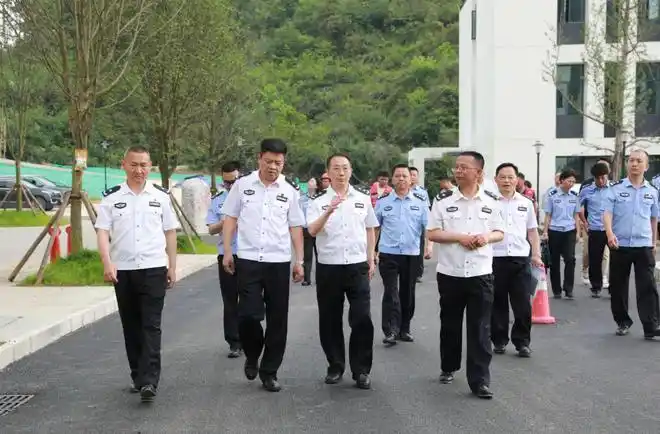 张卫国局长率队深入调研626国际禁毒日集中宣传教育活动筹备工作