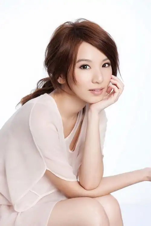 田馥甄清纯写真照