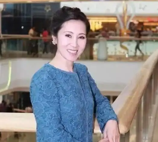 马云老婆张瑛图片 和马云一起创业的女人
