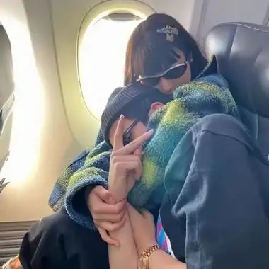 双人甜蜜治愈系情头高清