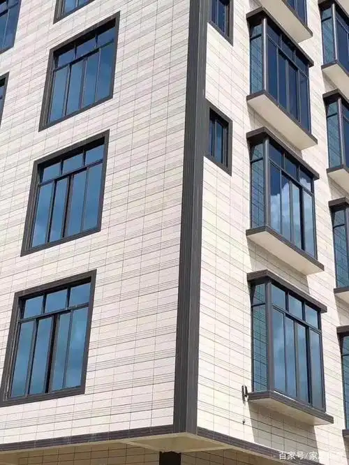 自建房外墙装修,是刷涂料好还是贴瓷砖好?