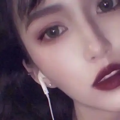 女生头像半张脸露眼睛高清精选的只露眼睛的头像女图片